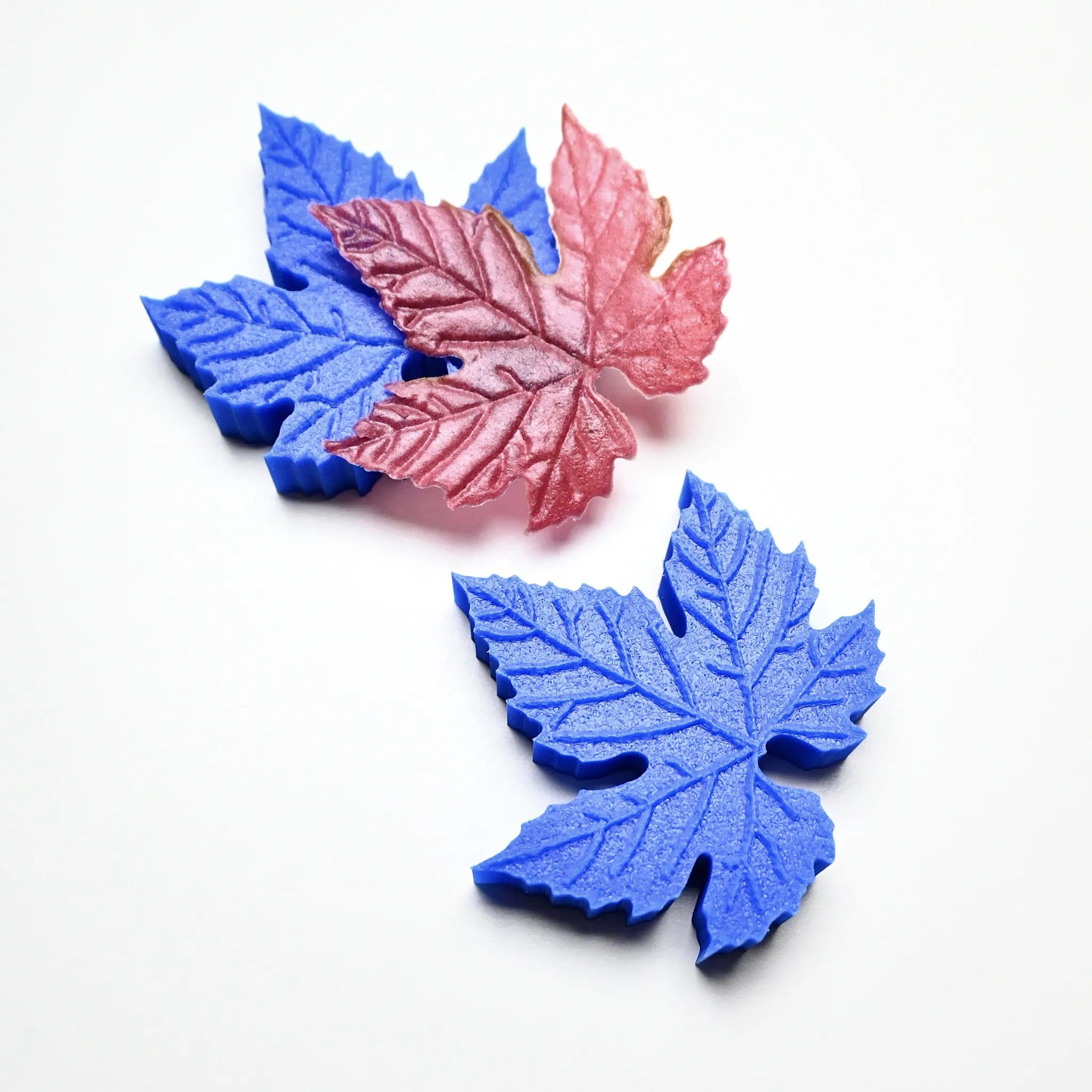 VINE LEAF PRESS